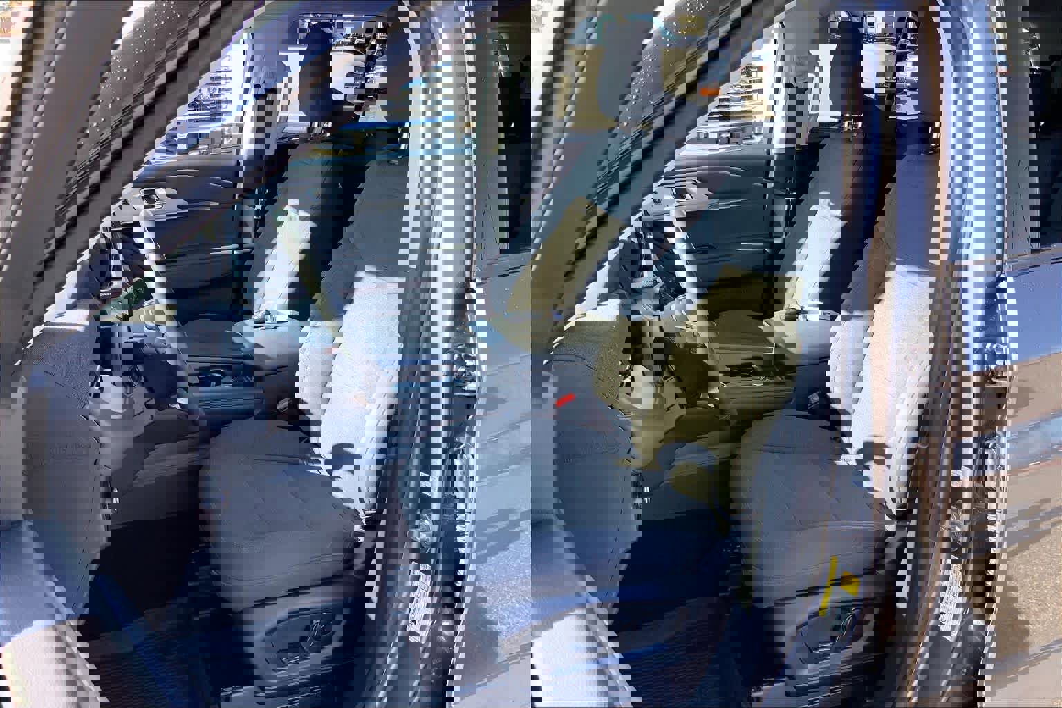 Certified 2025 Ford Explorer Active image 8