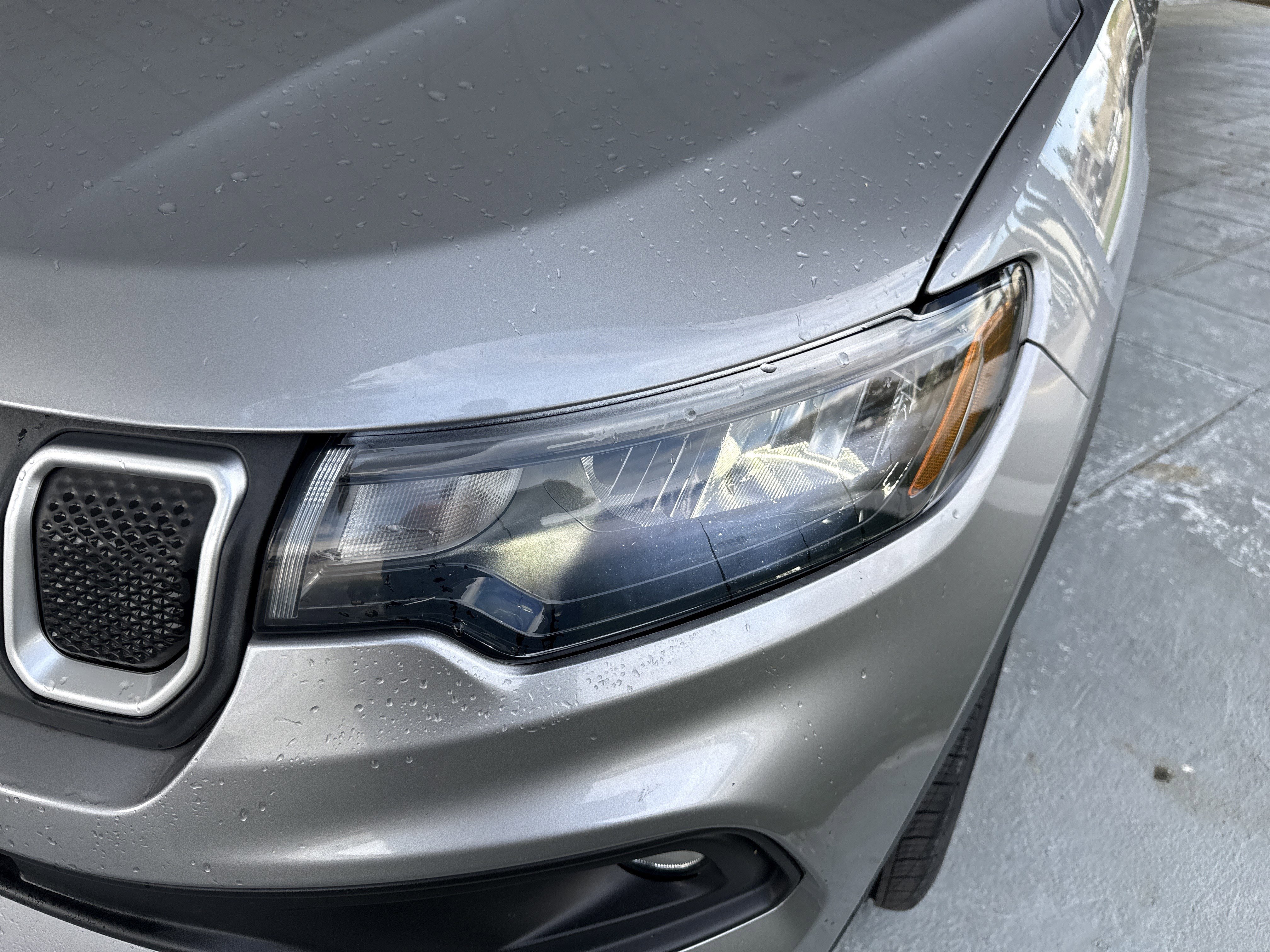 Used 2022 Jeep Compass Latitude image 5