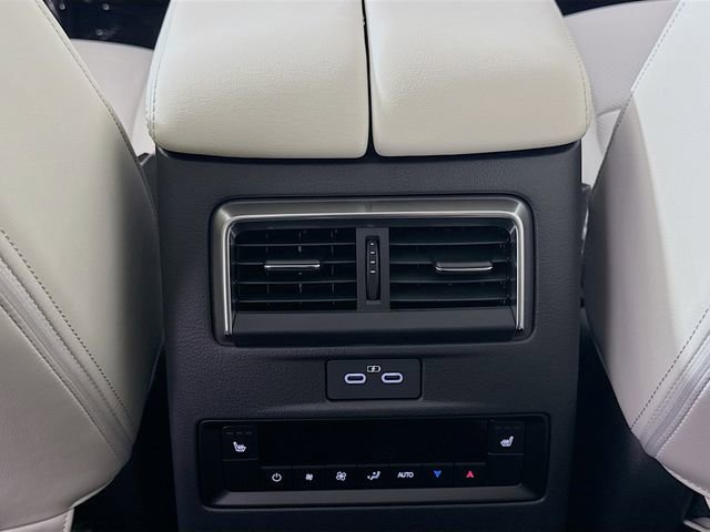 New 2026 MAZDA CX-90 3.3 Turbo w/ Premium Plus Pkg image 26