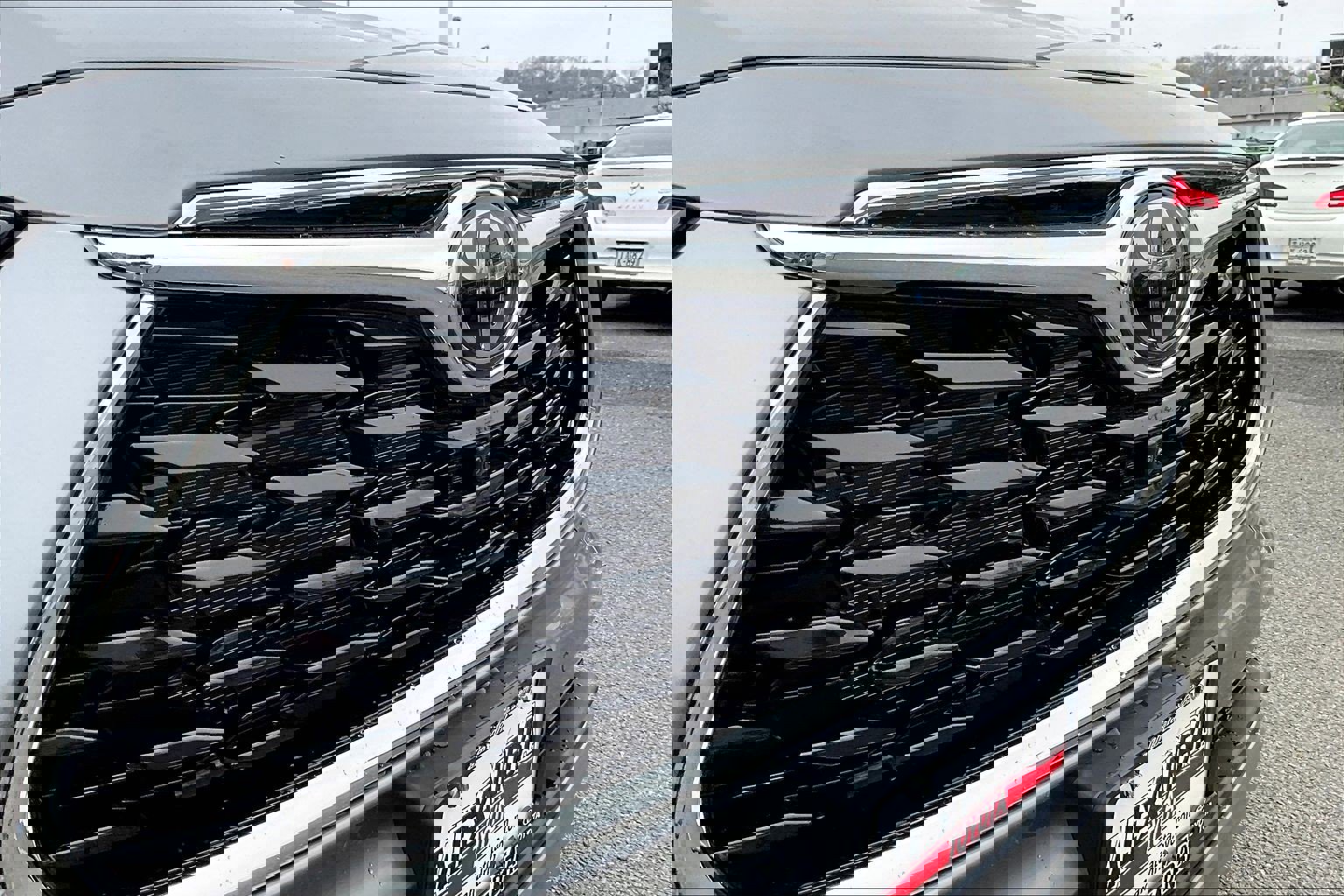 Used 2026 Toyota Highlander Platinum image 30