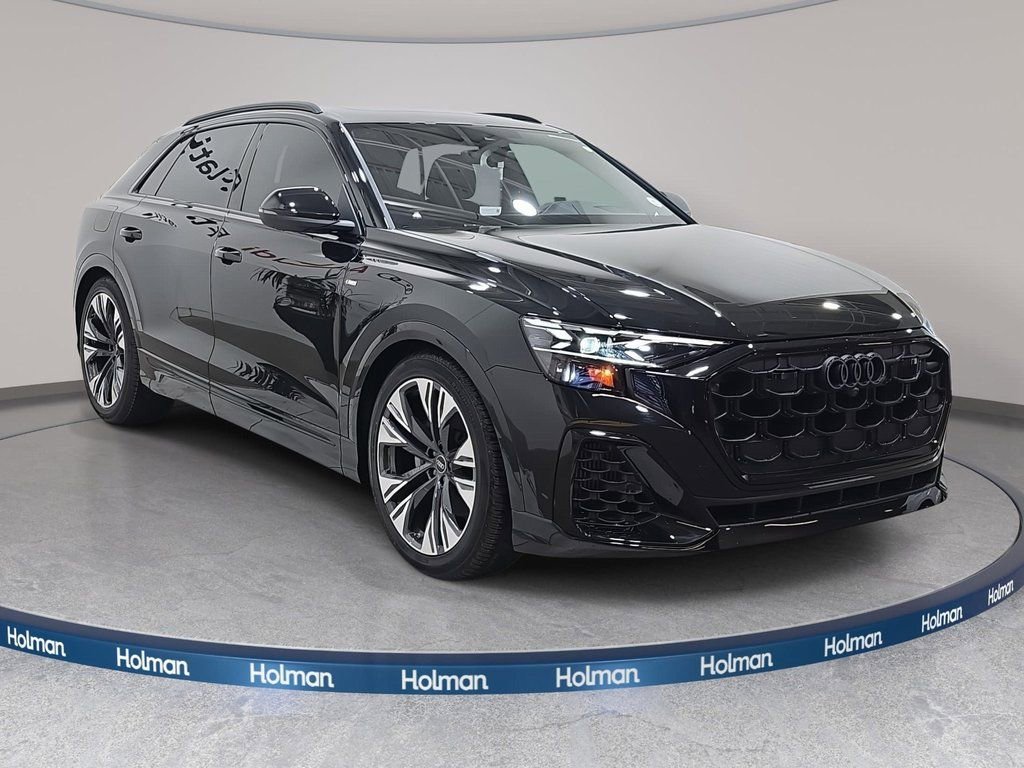 New 2026 Audi Q8 Prestige image 3