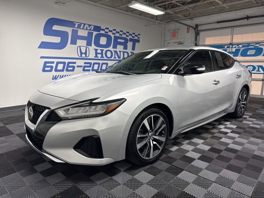 Used 2019 Nissan Maxima 3.5 SV w/ Floor Mat Group
