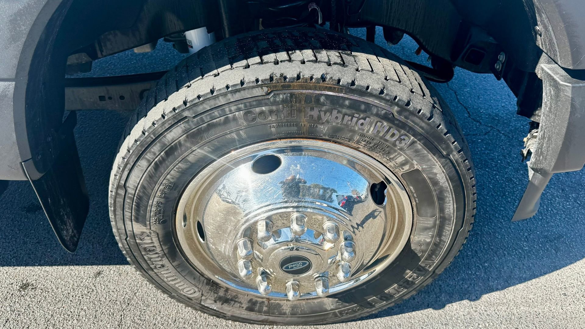 Used 2023 Ford F450 XL w/ Snow Plow Prep Package image 5