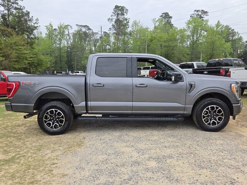 Used 2022 Ford F150 XLT w/ Equipment Group 302A High image 14