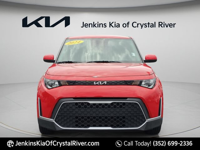 Used 2024 Kia Soul LX w/ Option Group 015 FWD image 17