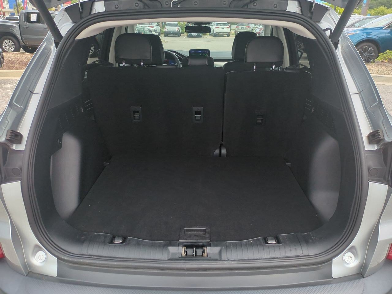 Used 2022 Ford Escape Titanium w/ Class II Trailer Tow Package AWD/4WD image 33