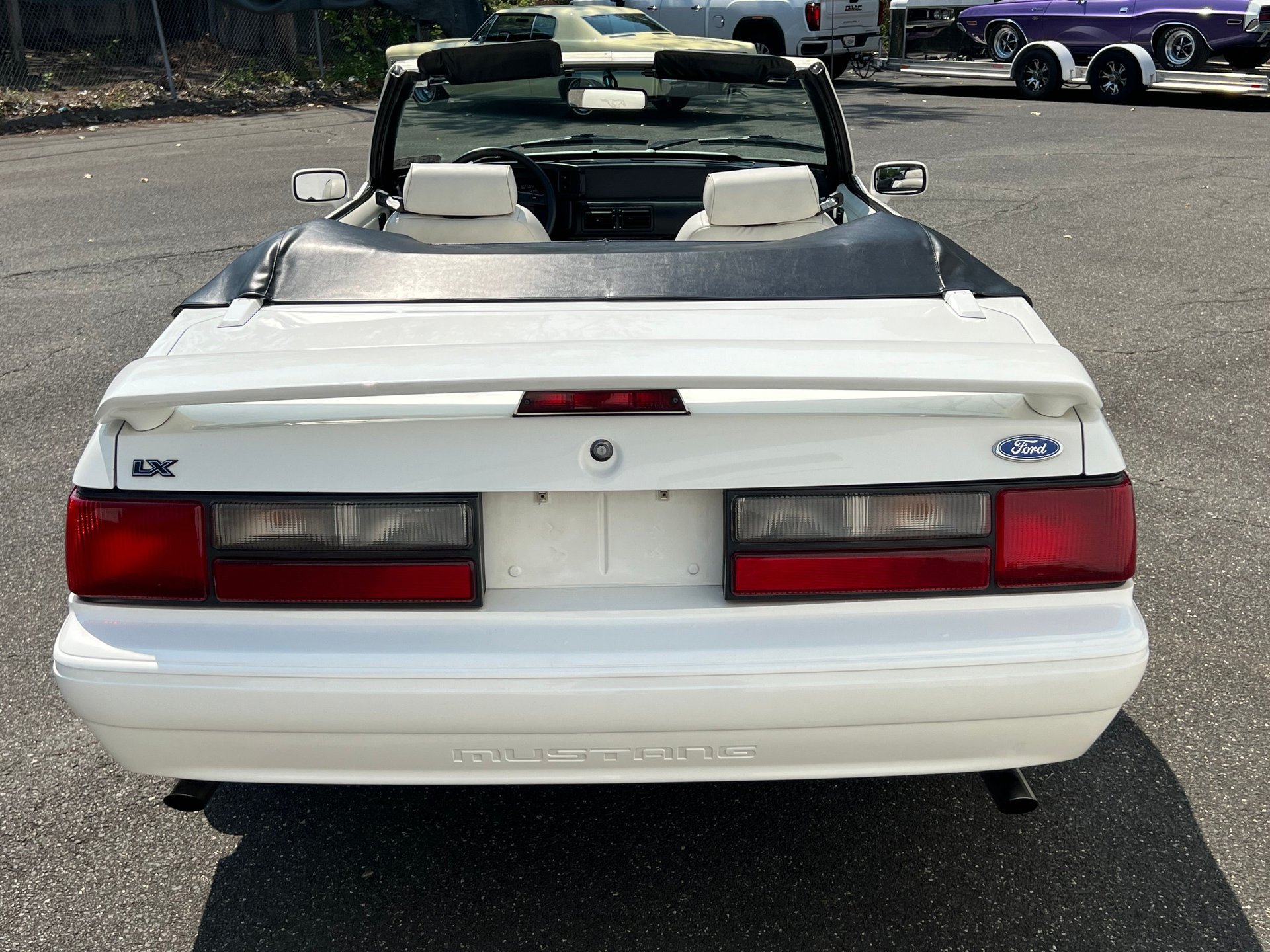 Used 1993 Ford Mustang LX RWD image 6