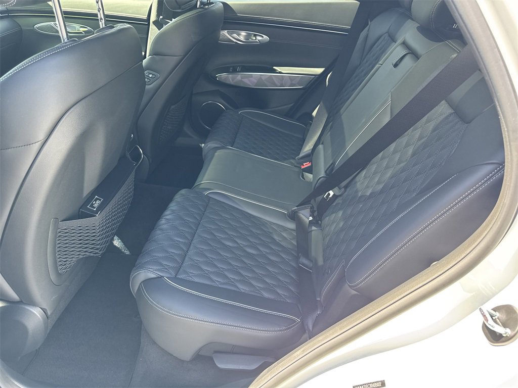 Used 2024 Genesis GV70 3.5T Sport w/ Sport Advanced Package image 20