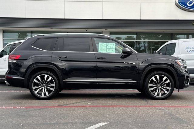 Used 2021 Volkswagen Atlas SEL R-Line image 4