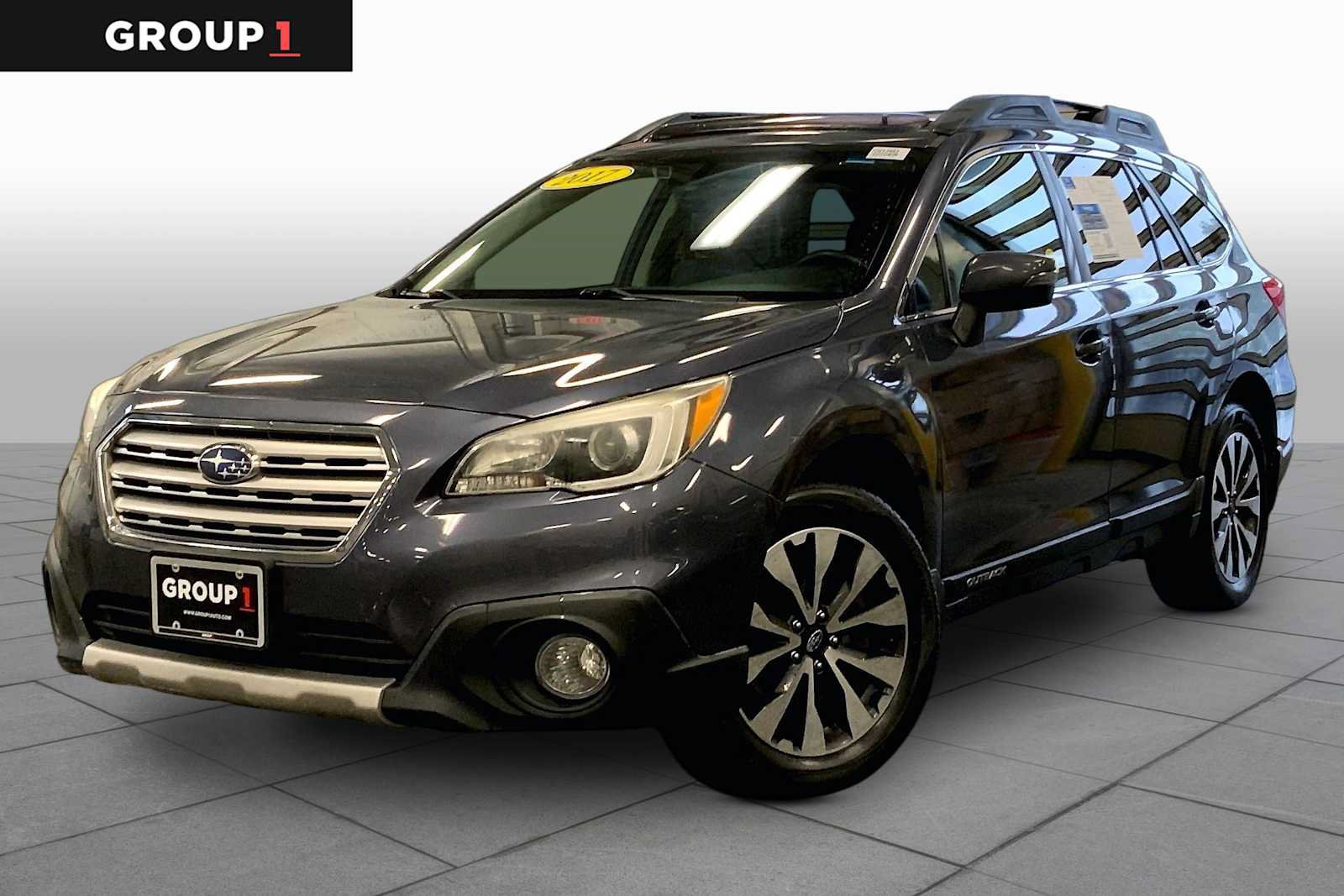 Used 2017 Subaru Outback 3.6R Limited AWD/4WD image 1