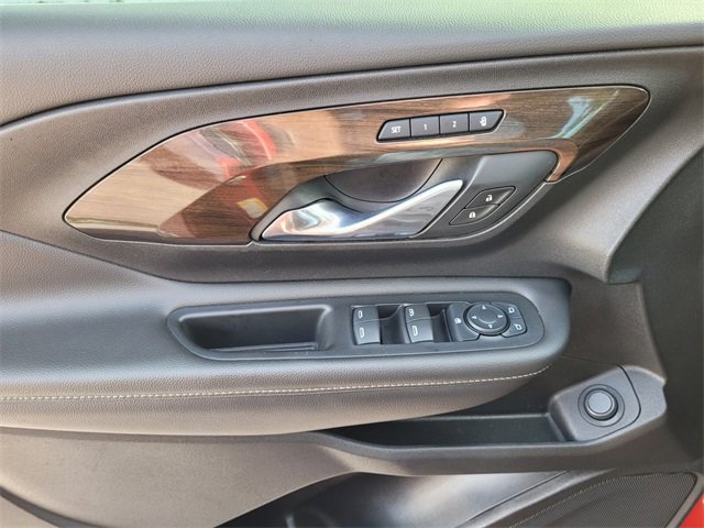 Used 2019 GMC Terrain Denali w/ Advanced Safety Package image 23