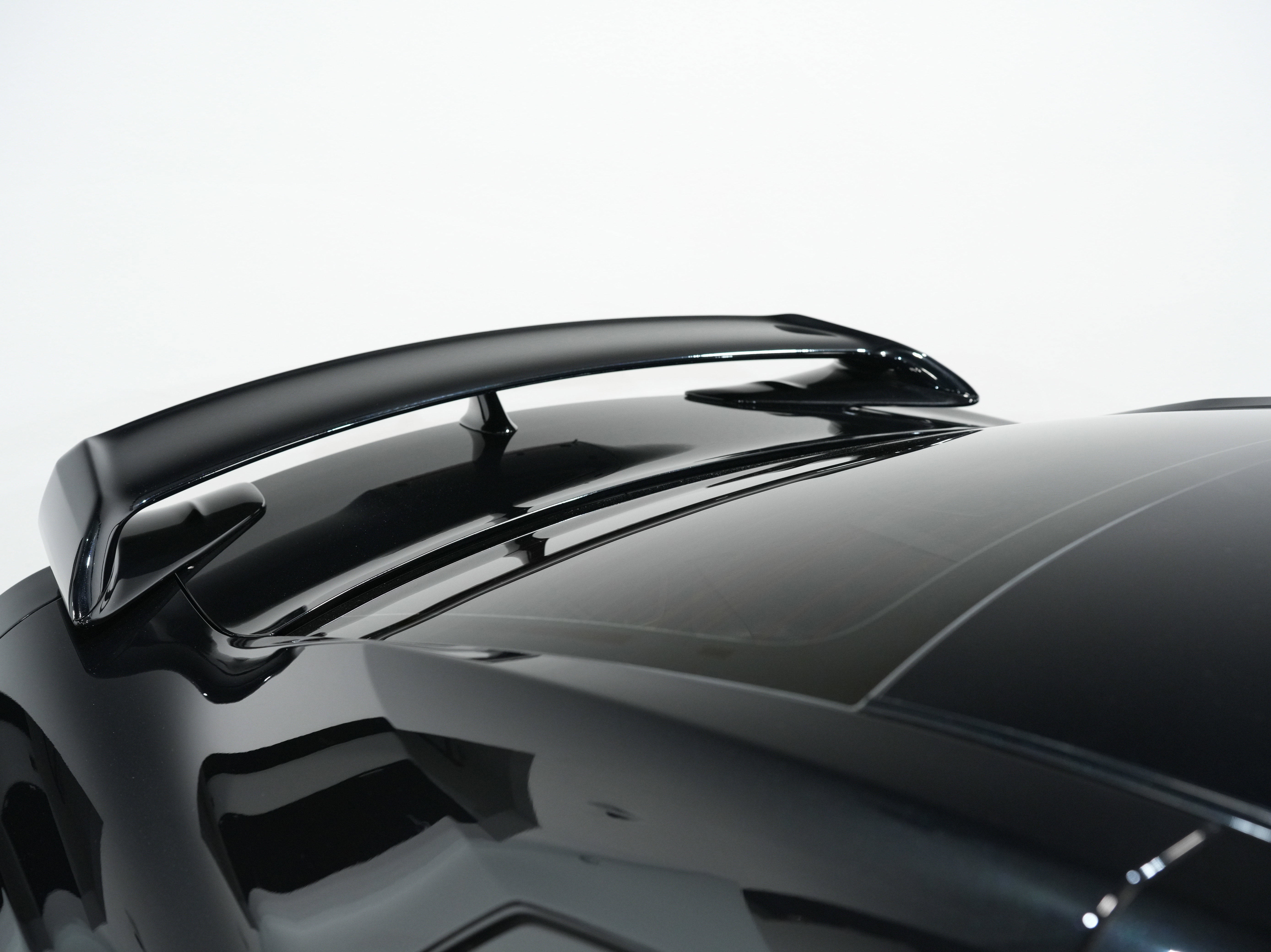 Used 2015 Nissan GT-R Premium image 15