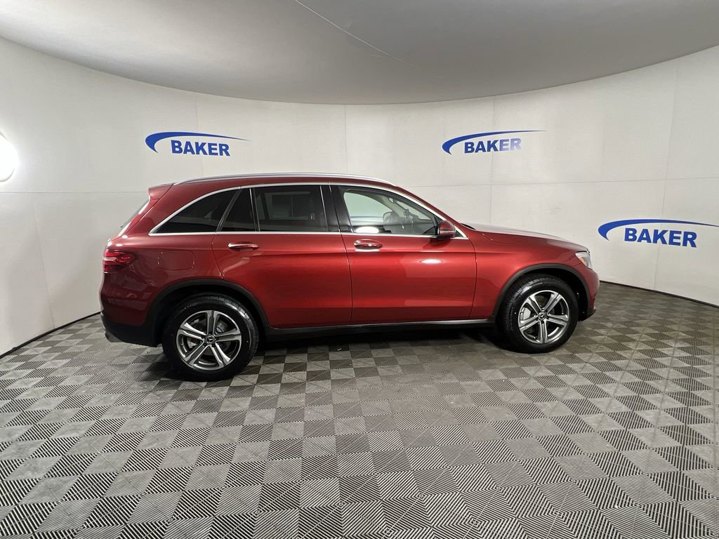 Used 2019 Mercedes-Benz GLC 300 4MATIC image 10