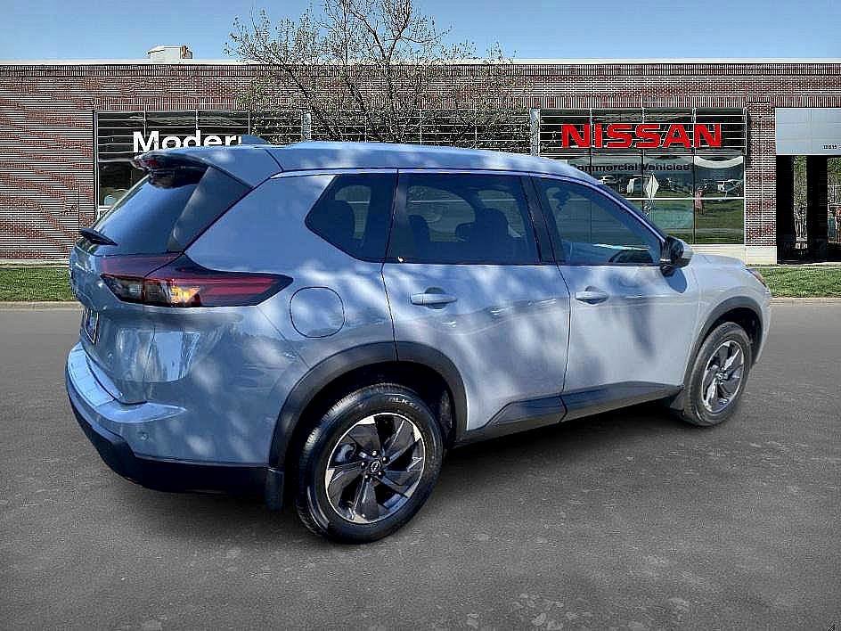New 2026 Nissan Rogue SV image 4