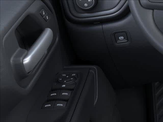 New 2026 Chevrolet Silverado 1500 Custom Trail Boss w/ LPO, Dark Essentials Package AWD/4WD image 22