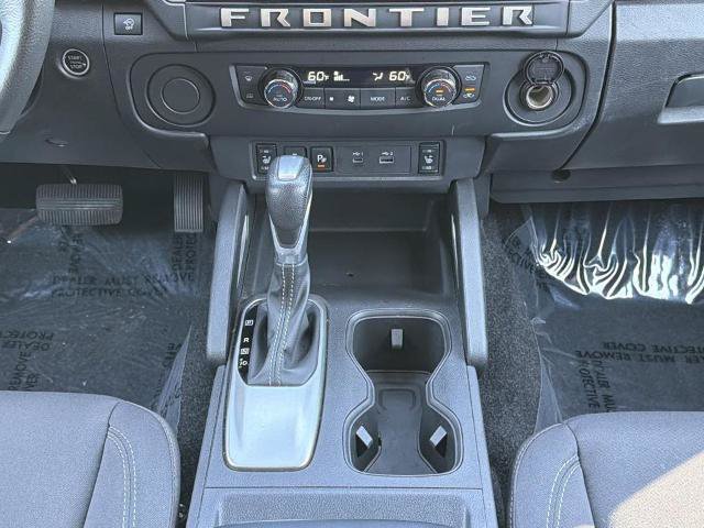 Certified 2025 Nissan Frontier SV w/ SV Convenience Package RWD image 4