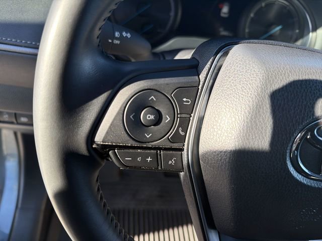 Certified 2024 Toyota Venza XLE image 17