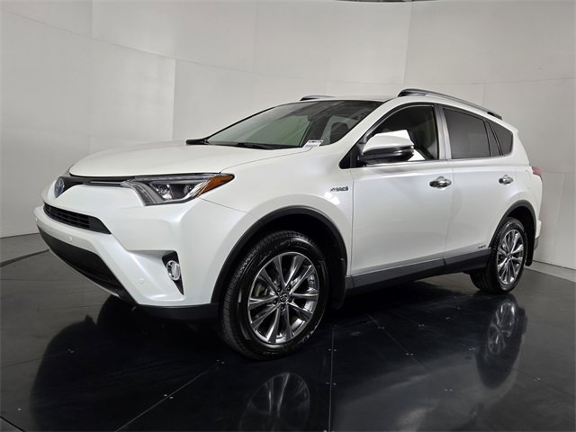 Used 2018 Toyota RAV4 Limited image 2