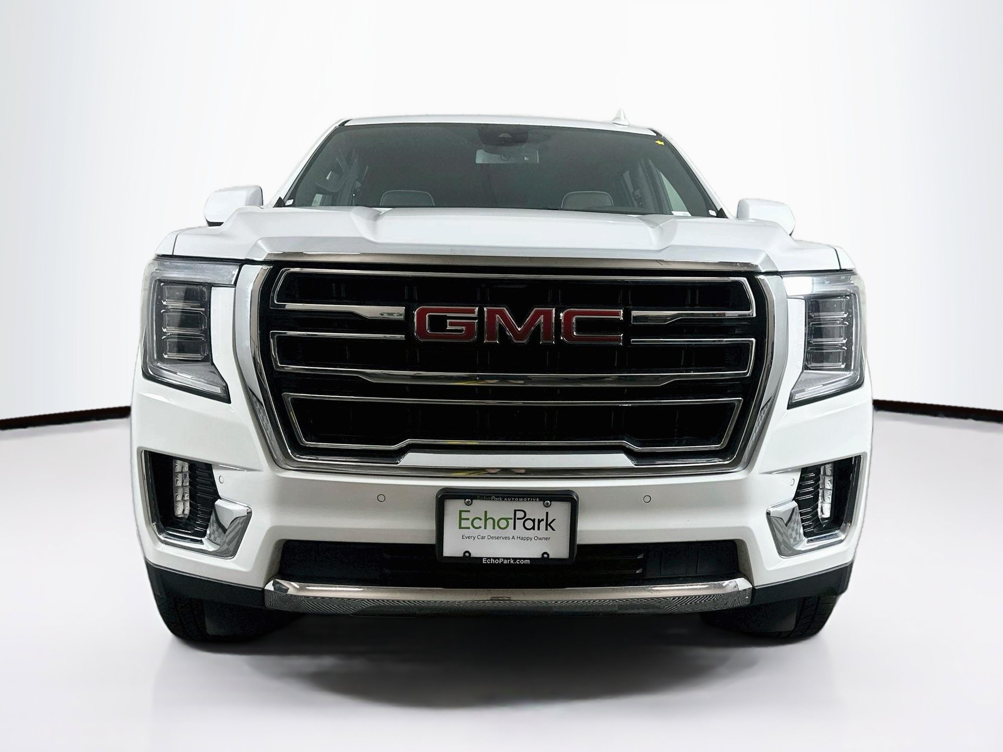 Used 2024 GMC Yukon XL SLT RWD image 2