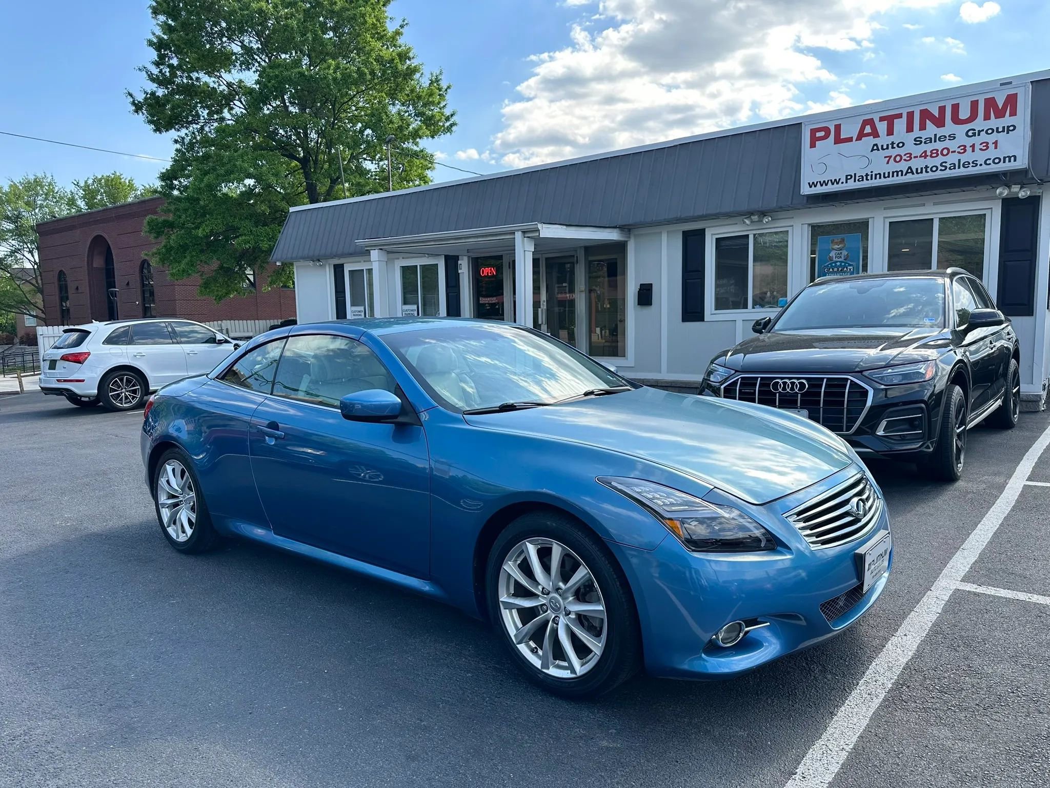 Used 2012 INFINITI G37 Sport w/ Premium Pkg image 1