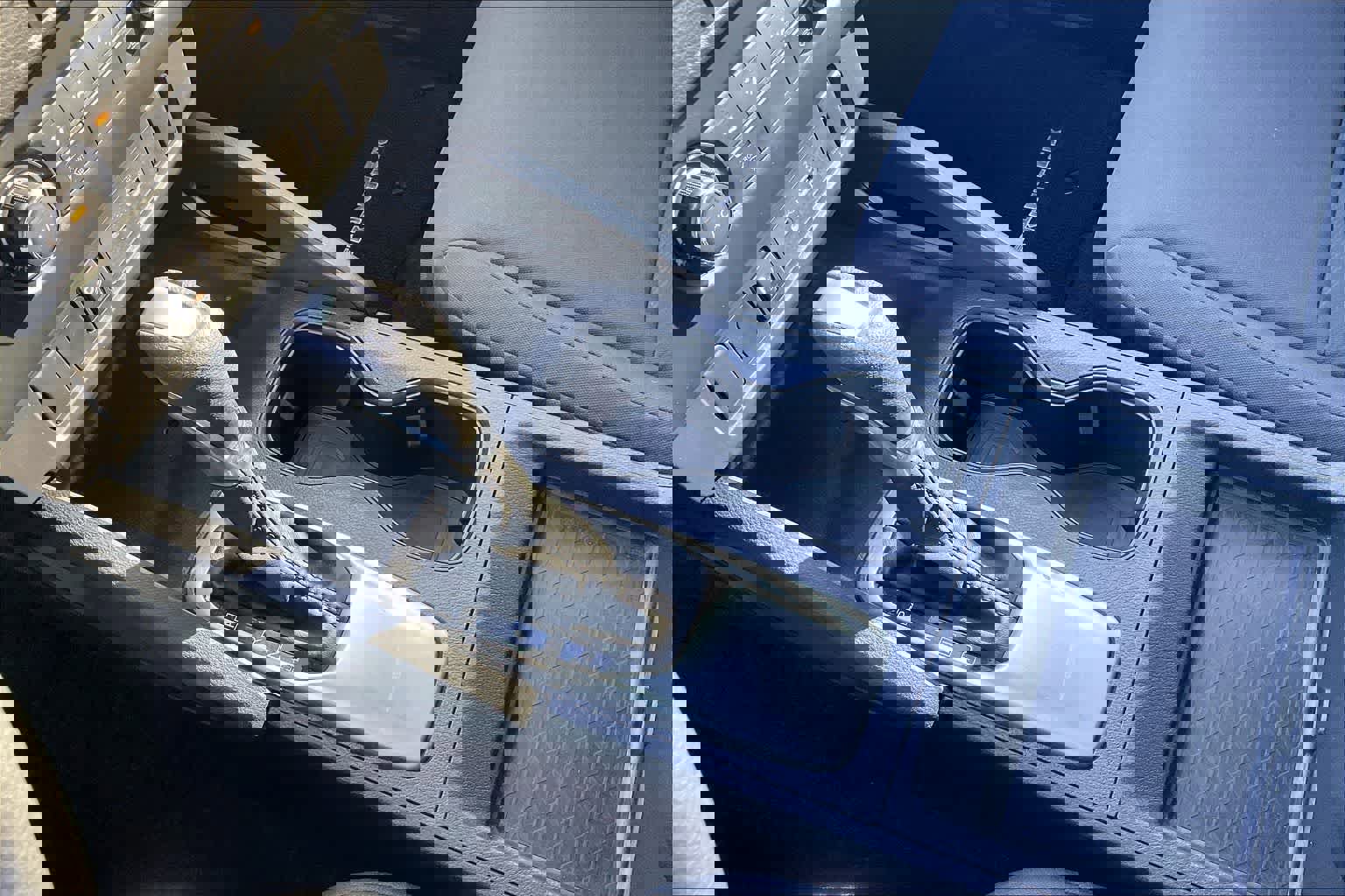 Used 2022 Nissan Frontier S w/ Technology Package image 16