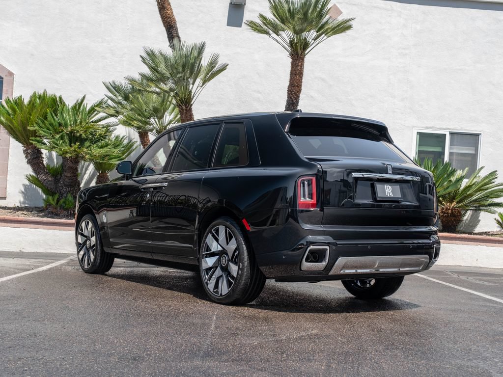 New 2026 Rolls-Royce Cullinan AWD/4WD image 46