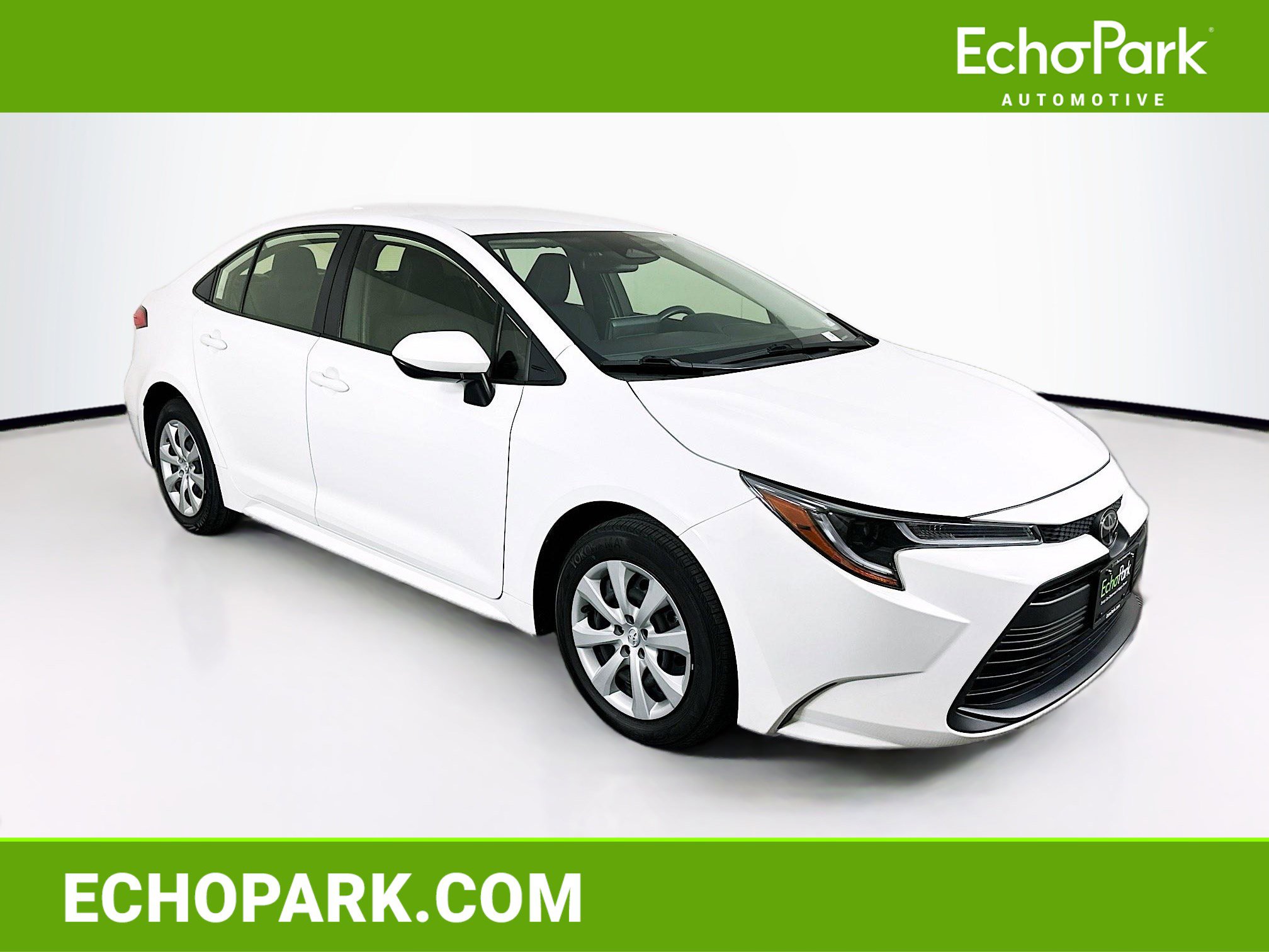 Used 2023 Toyota Corolla LE w/ Carpet Mat Package (TMS) image 1