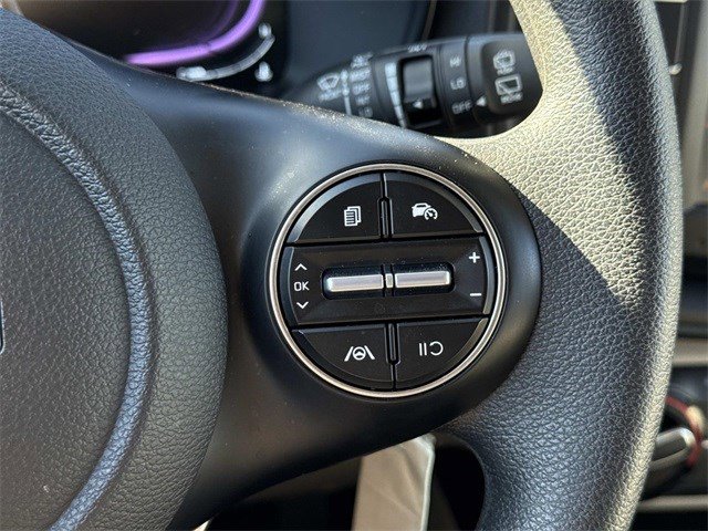 Certified 2025 Kia Soul LX w/ LX Technology Package image 23