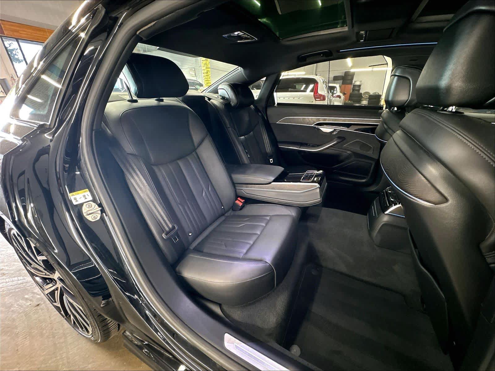 Used 2023 Audi A8 L 3.0T w/ Comfort Plus Package AWD/4WD image 27