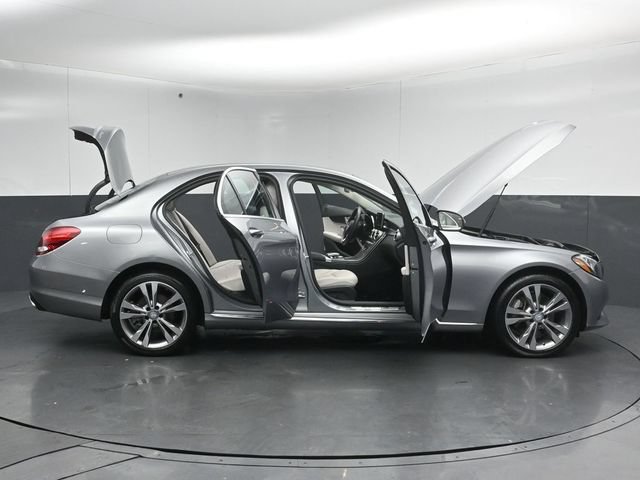 Used 2016 Mercedes-Benz C 300 4MATIC Sedan image 59