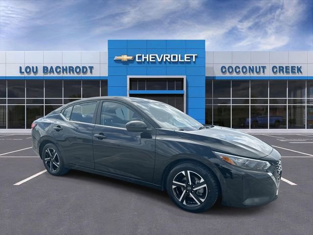 Used 2024 Nissan Sentra SV image 2