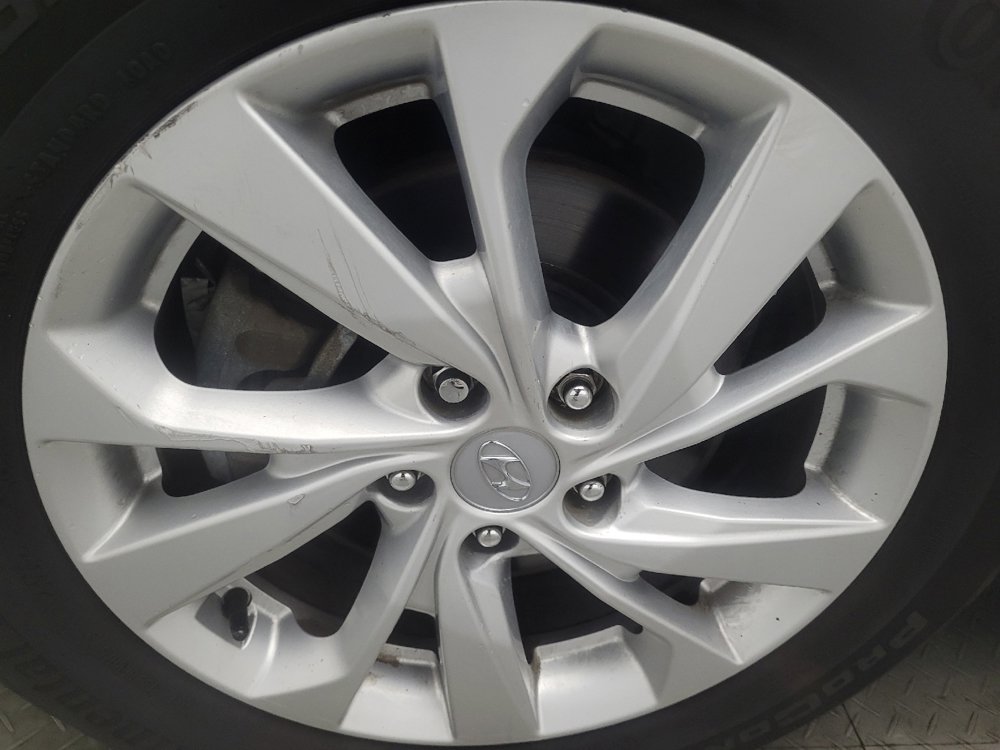 Used 2019 Hyundai Tucson Value AWD/4WD image 31