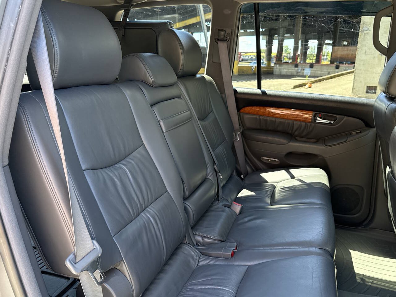 Used 2005 Lexus GX 470 AWD/4WD image 15