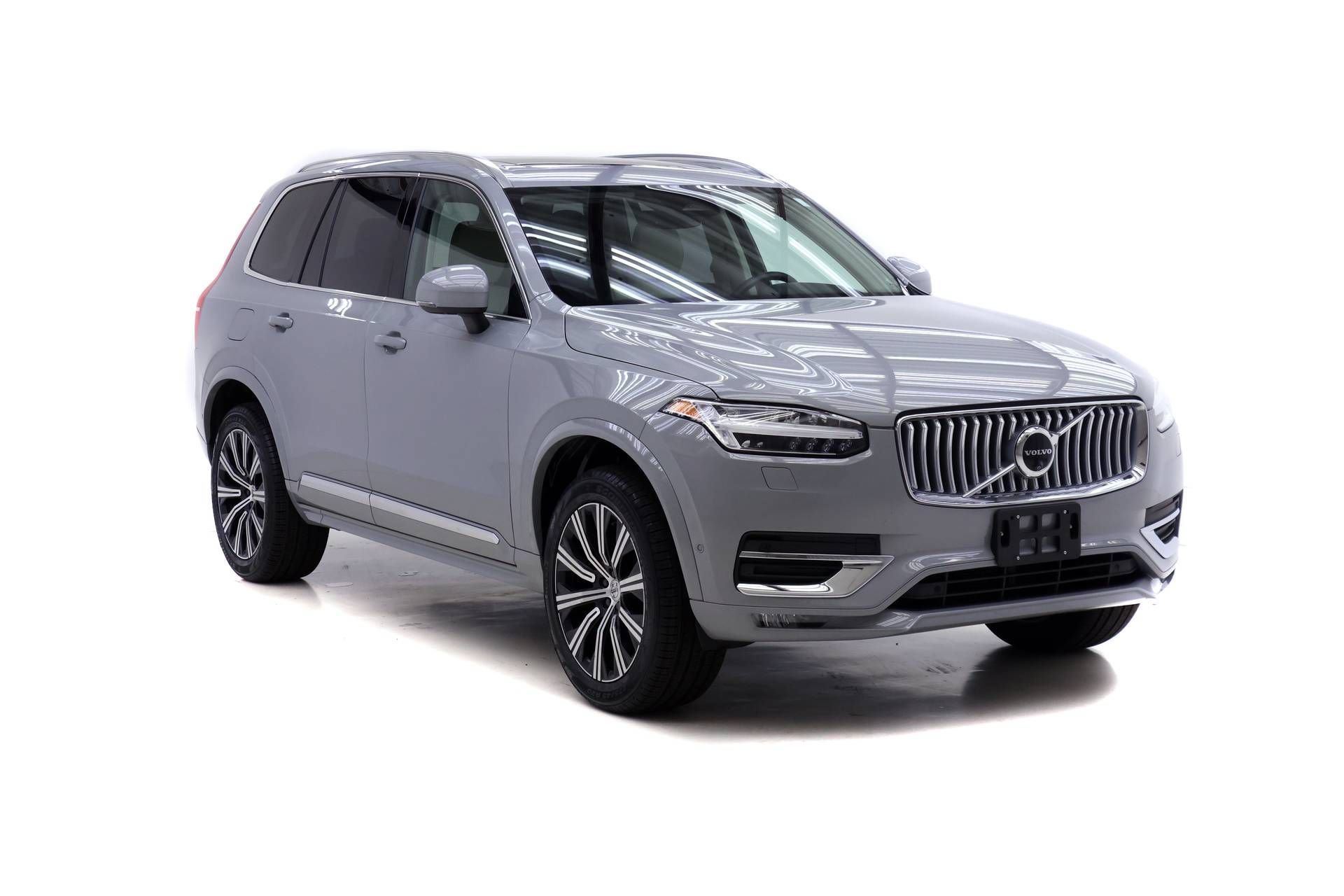 Used 2024 Volvo XC90 B6 Plus AWD/4WD image 2