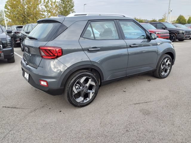Certified 2026 Hyundai Venue SEL FWD image 7