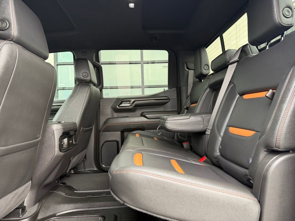 Used 2024 GMC Sierra 1500 AT4 w/ AT4 Premium Package image 22