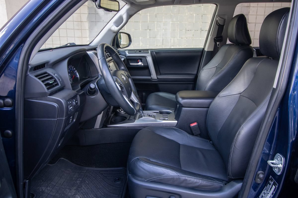 Used 2016 Toyota 4Runner Limited AWD/4WD image 14