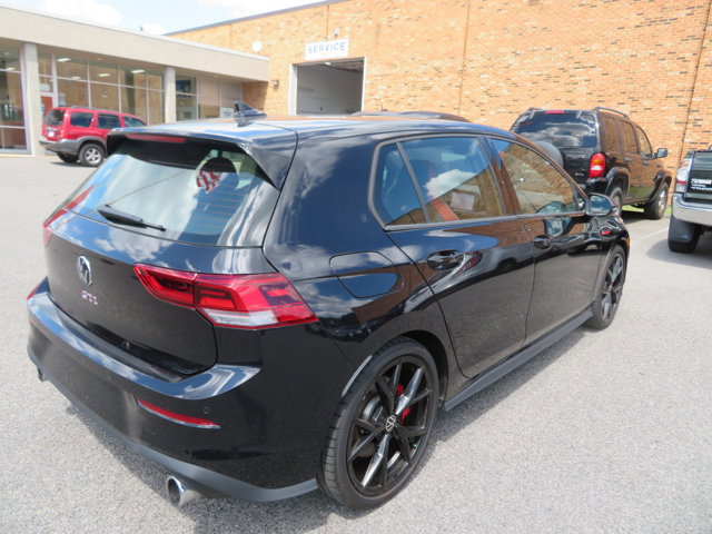 Used 2024 Volkswagen GTI SE image 3