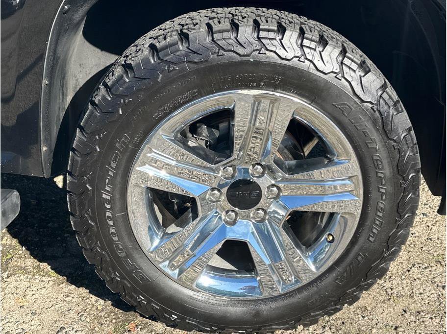 Used 2009 GMC Sierra 1500 4x4 Crew Cab image 9