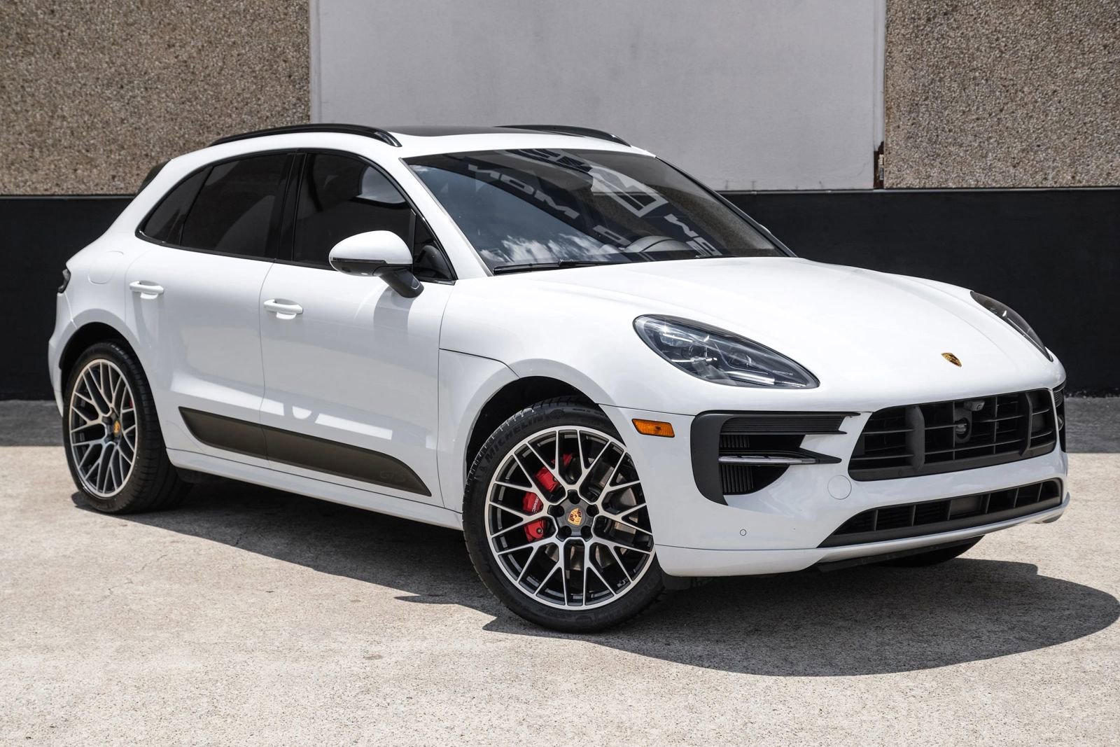 Used 2021 Porsche Macan GTS w/ Premium Package Plus (PF9) AWD/4WD image 6