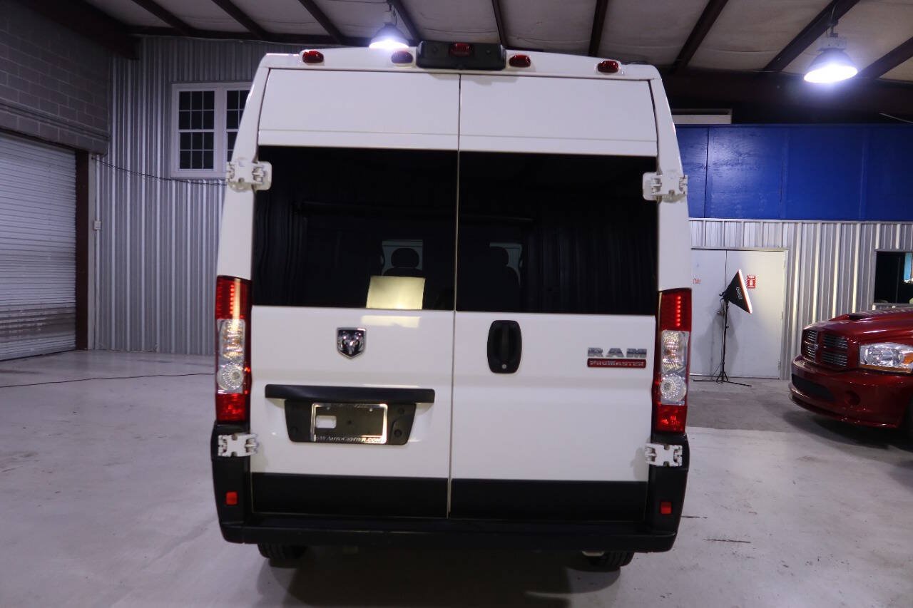 Used 2021 RAM ProMaster 2500 FWD image 4