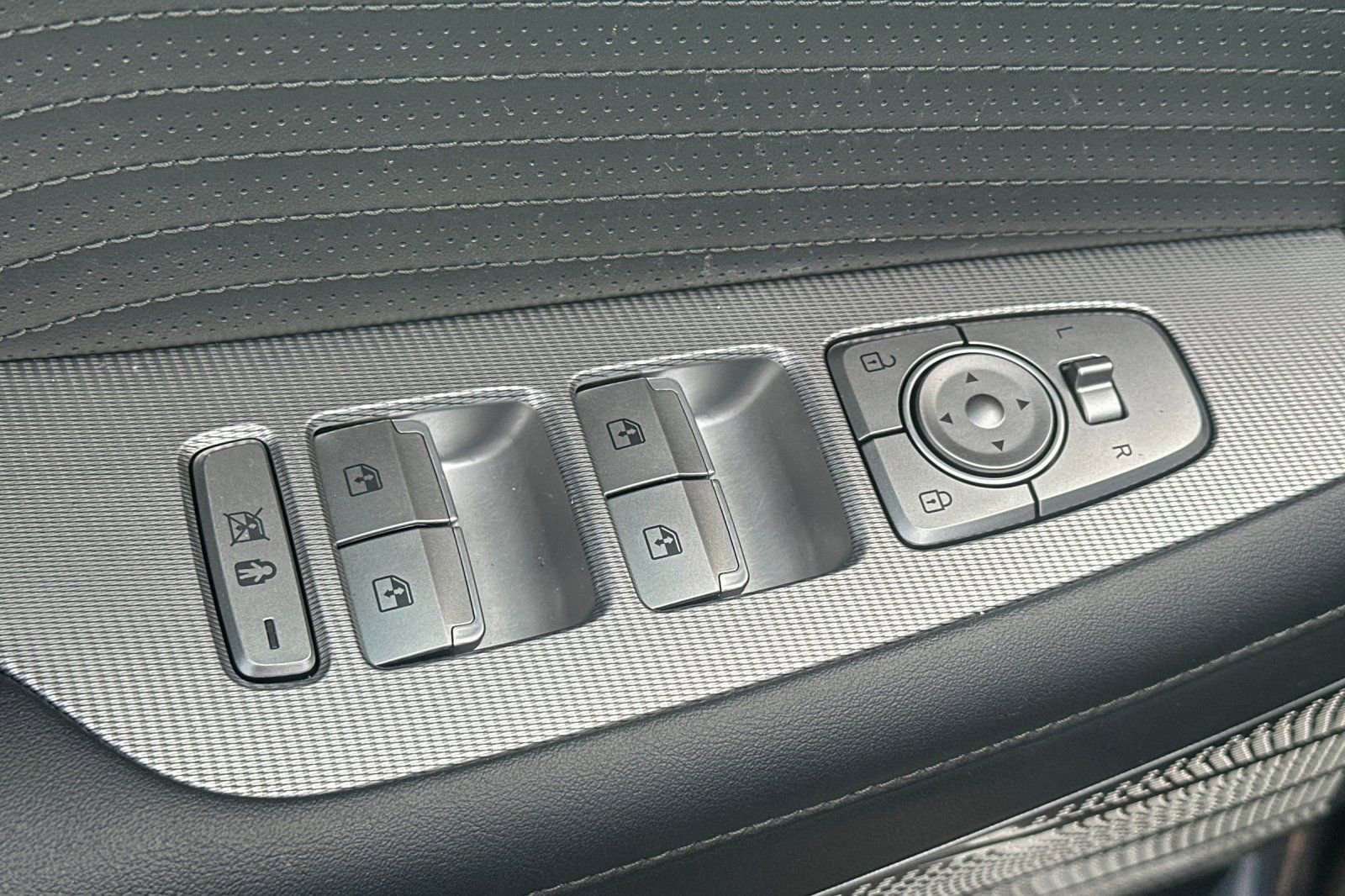 Used 2023 Hyundai Palisade Calligraphy AWD/4WD image 11