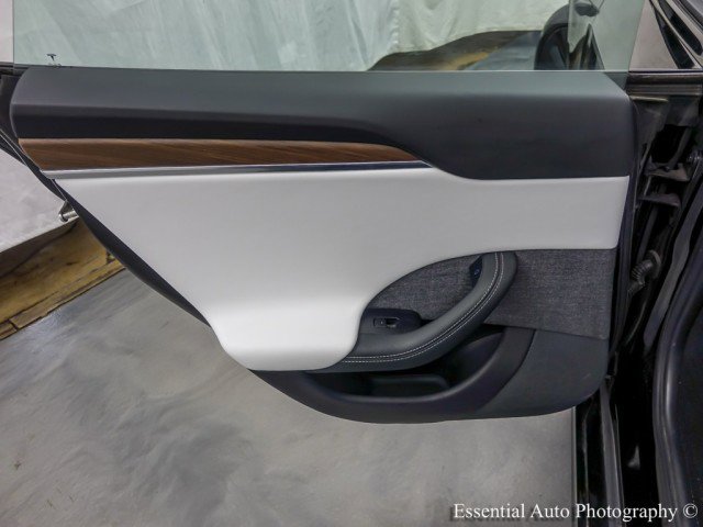 Used 2022 Tesla Model S AWD/4WD image 37