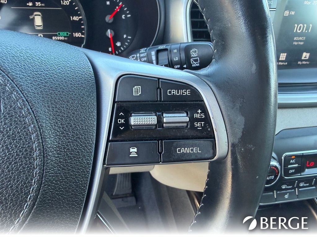 Used 2020 Kia Sorento EX image 23
