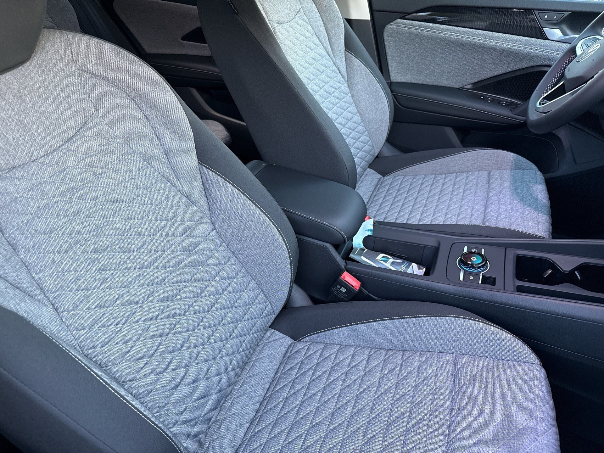 New 2026 Volkswagen Tiguan S FWD image 24