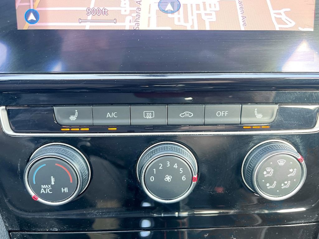 Used 2021 Volkswagen GTI SE FWD image 21