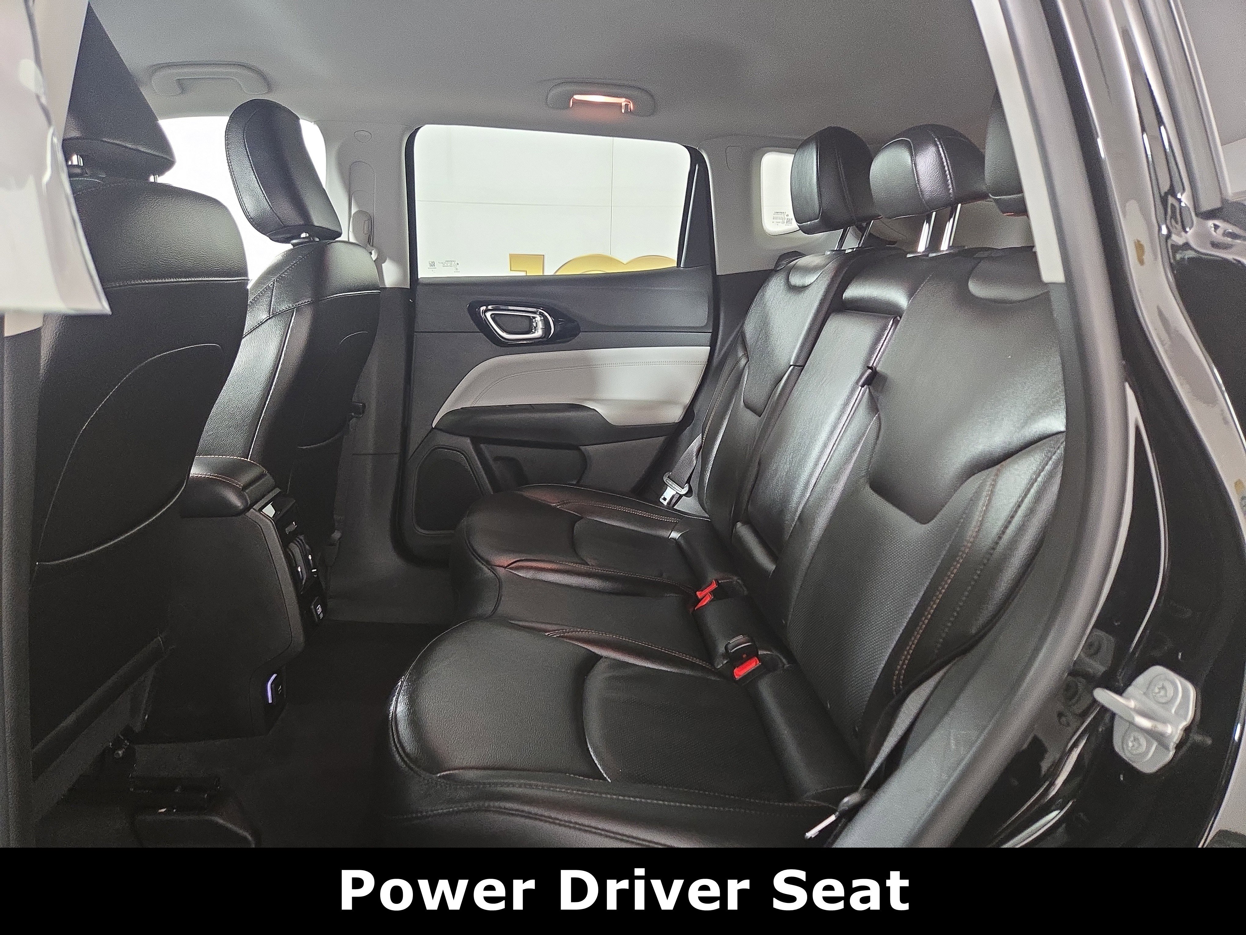 Used 2022 Jeep Compass Limited image 12