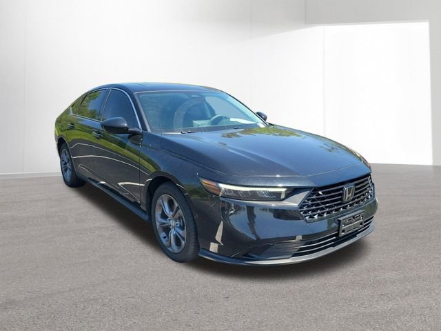 Used 2024 Honda Accord EX image 12