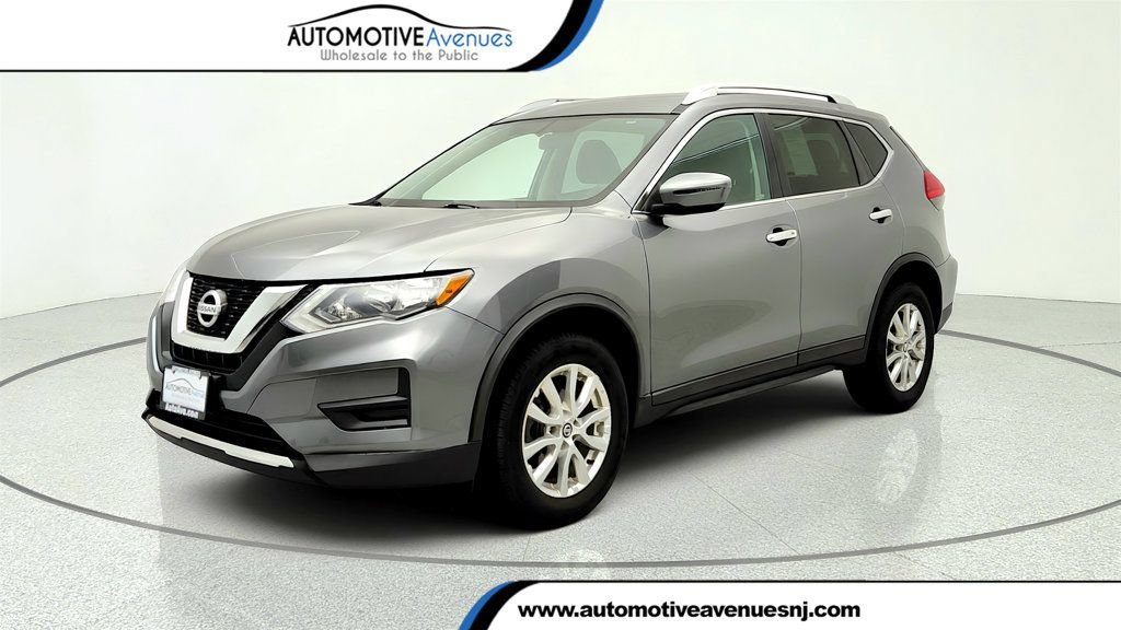 Used 2017 Nissan Rogue SV