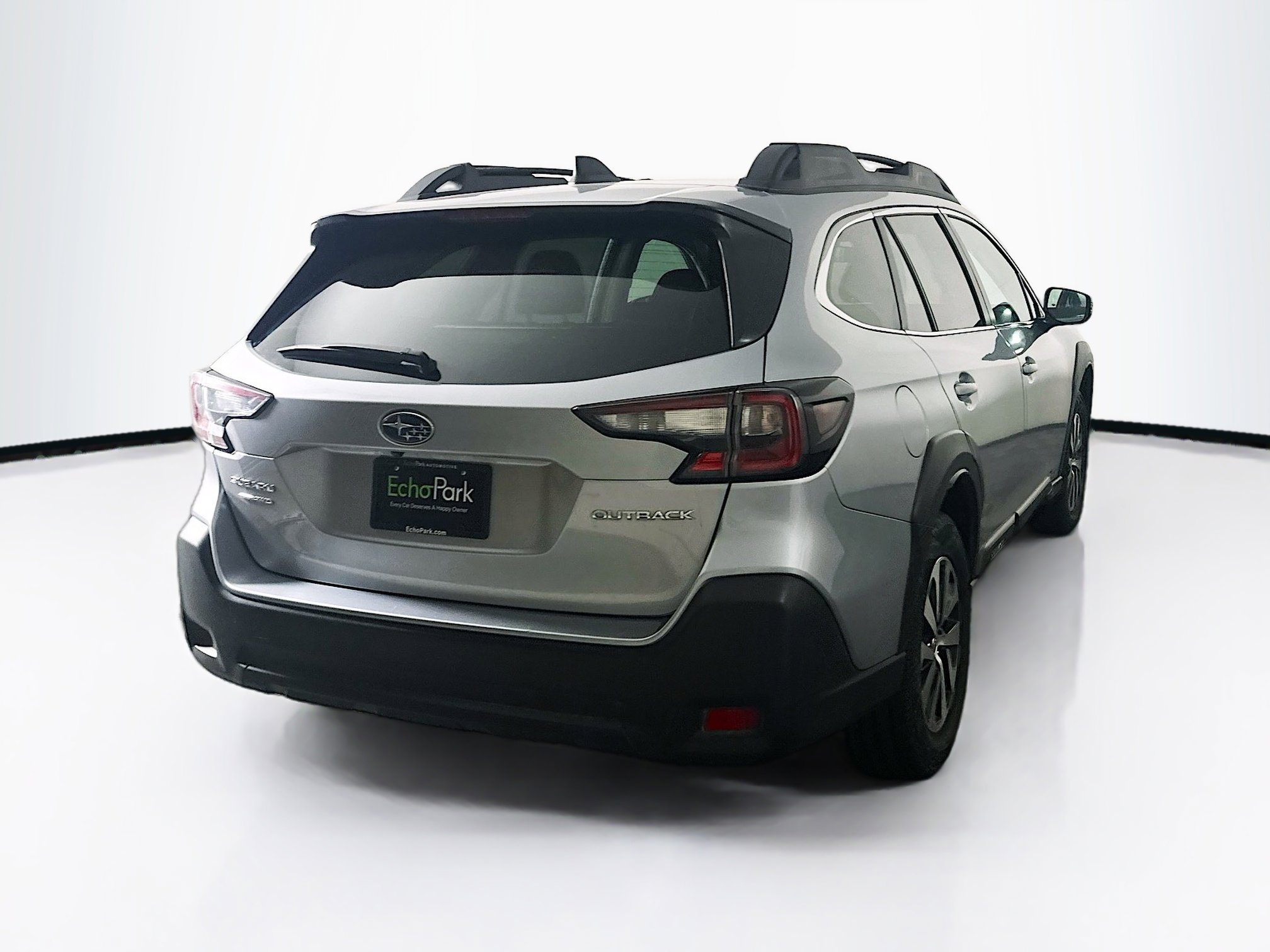 Used 2025 Subaru Outback Premium image 7